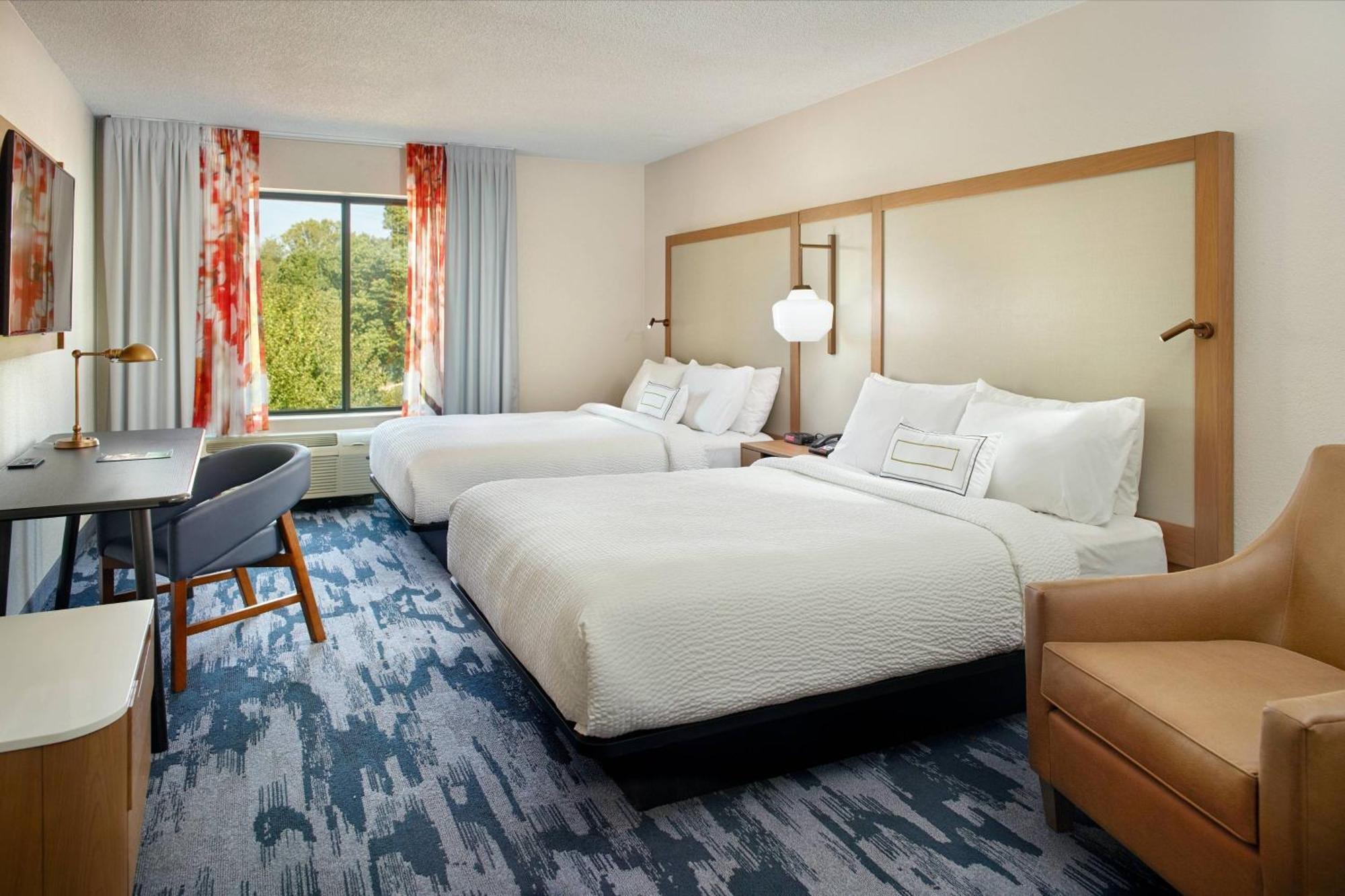 Fairfield By Marriott Inn & Suites Asheville Outlets Exterior photo