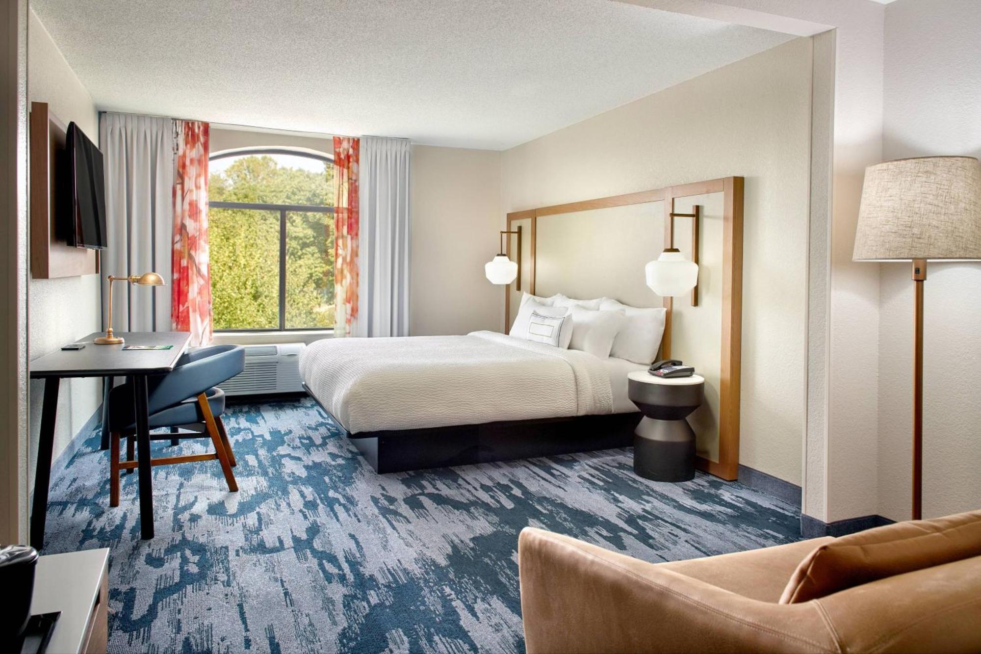 Fairfield By Marriott Inn & Suites Asheville Outlets Exterior photo