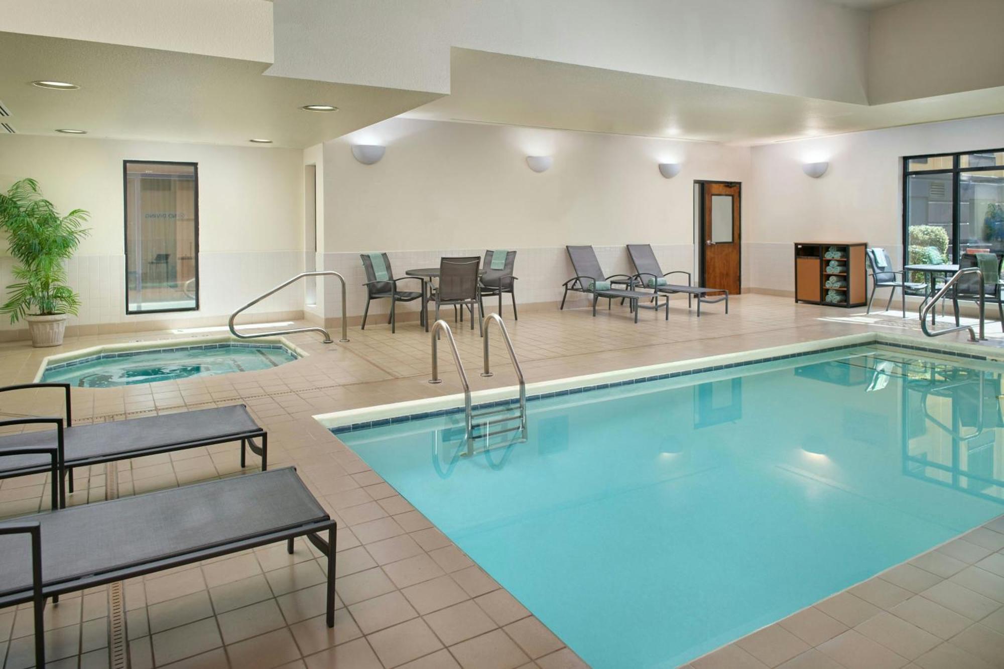Fairfield By Marriott Inn & Suites Asheville Outlets Exterior photo